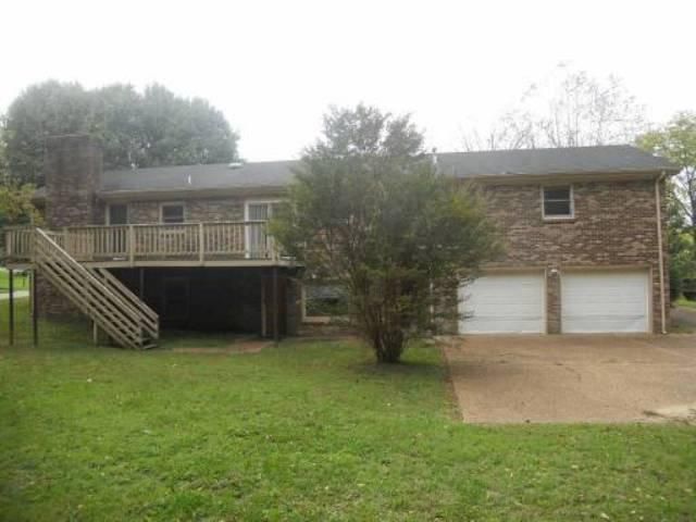 201 Saint Andrews Dr, Franklin, TN 37069