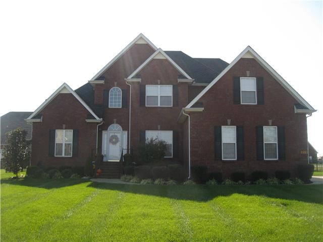 3323 Genoa Dr, Murfreesboro, TN 37128