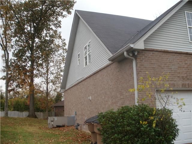 301 Claymille Pl, Nashville, TN 37207