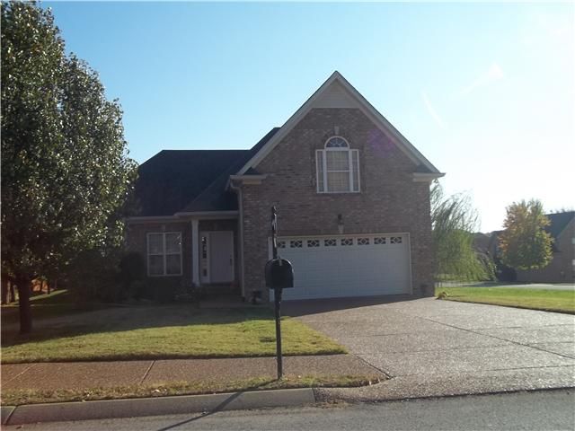 111 Ridgeview Trce, Hendersonville, TN 37075