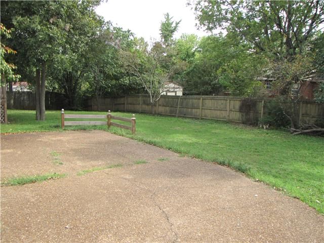 4100 Lancashire Dr, Antioch, TN 37013