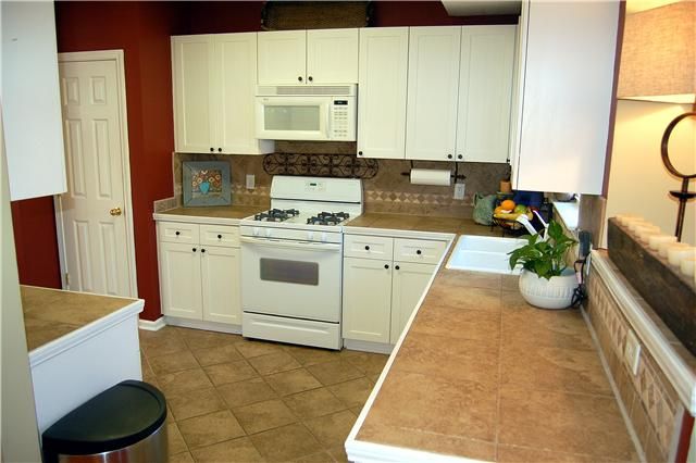 1707 Freiburg Dr, Spring Hill, TN 37174