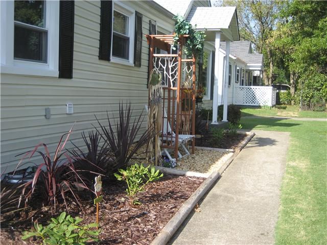 1331 Mars Dr, Nashville, TN 37217