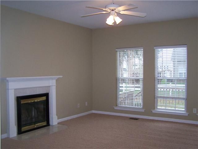 427 Haynes Haven Ln, Murfreesboro, TN 37129