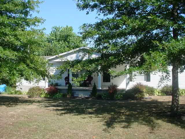 372 Bishop Troutt Rd, Westmoreland, TN 37186