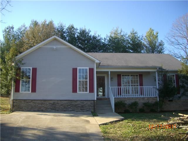 109 Summitt Dr, Columbia, TN 38401
