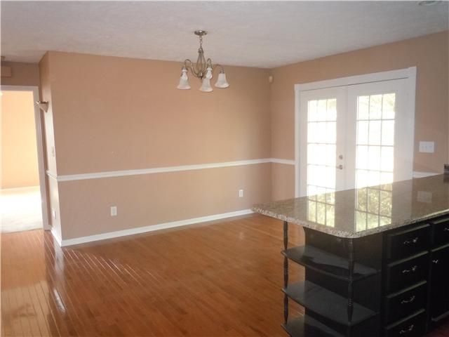 109 Summitt Dr, Columbia, TN 38401