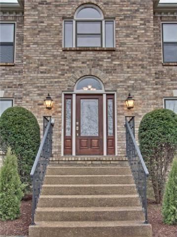 5051 Saddleview Dr, Franklin, TN 37067