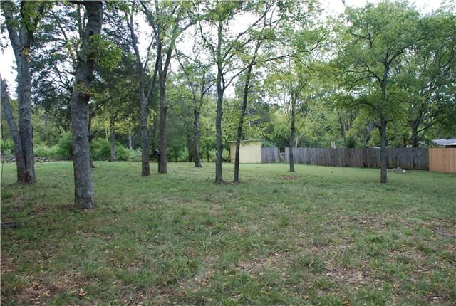 309 Leesa Ann Ct, Hermitage, TN 37076