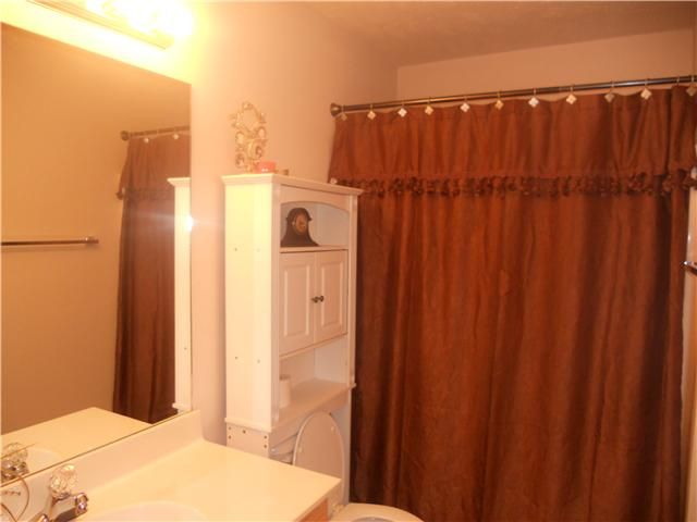 10014 Syracuse Dr, Smyrna, TN 37167