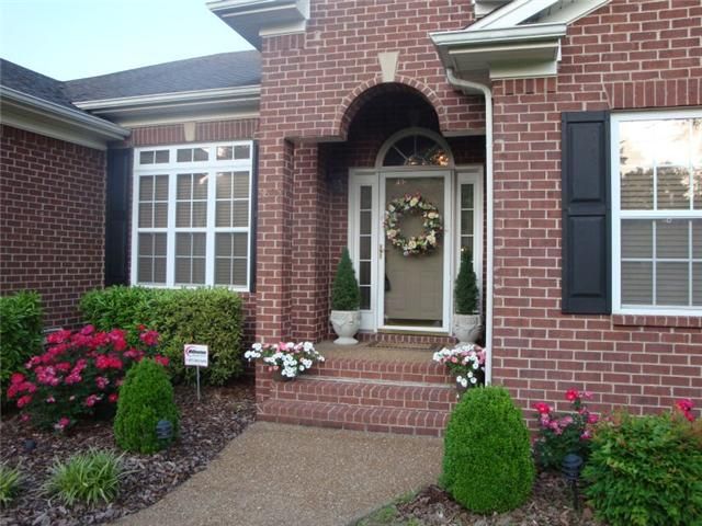 5805 S New Hope Rd, Hermitage, TN 37076
