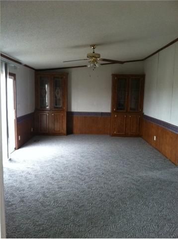 599 Governor Hall Rd, Castalian Springs, TN 37031