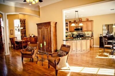373 Raintree Dr, Hendersonville, TN 37075