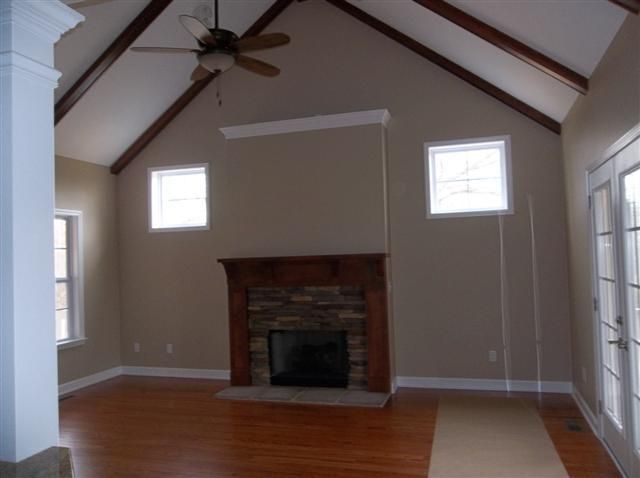 107 Hill Side Dr, Dickson, TN 37055