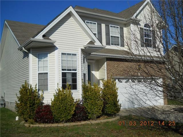 1388 Harrington Dr, Gallatin, TN 37066