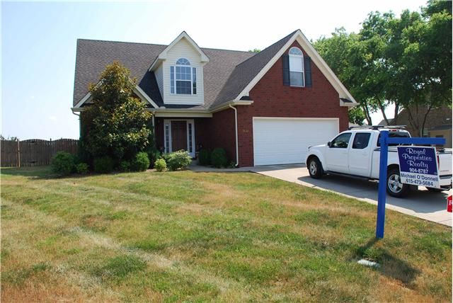 1634 Savoy Dr, Murfreesboro, TN 37130