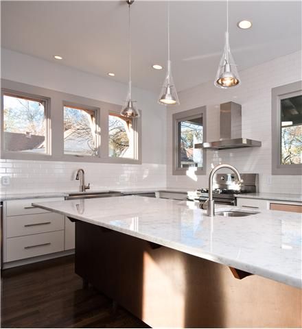 1027 Mitchell Rd, Nashville, TN 37206