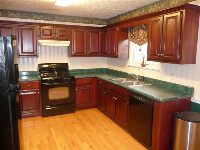 120 Villanova Pl, Murfreesboro, TN 37128