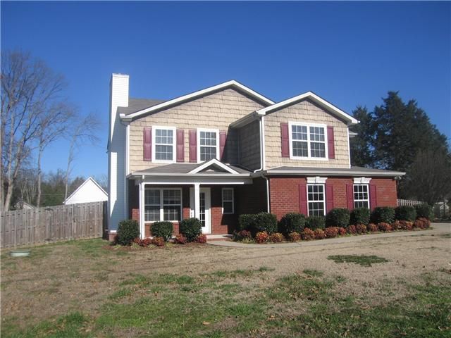 310 Gatewood Dr, Murfreesboro, TN 37129