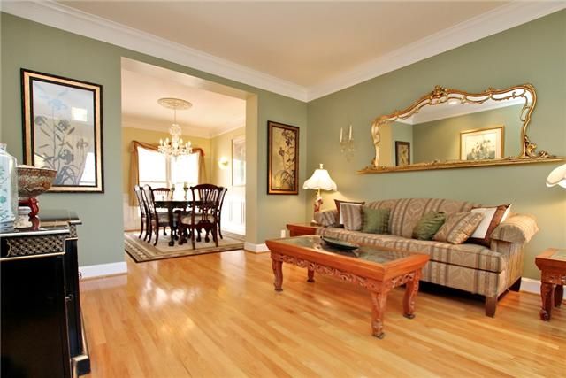 9440 Foothills Dr, Brentwood, TN 37027