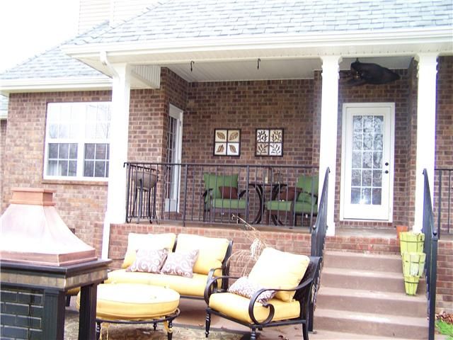 1101 Loblolly Dr, Murfreesboro, TN 37128