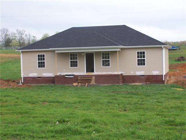 4272 J L Head Rd, Cedar Hill, TN 37032