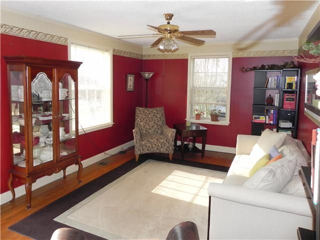 618 Westboro Dr, Nashville, TN 37209