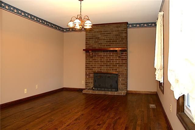 4425 Mount Zion Rd, Springfield, TN 37172