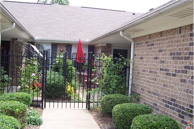 800 D2 Browns Ln #D2, Gallatin, TN 37066