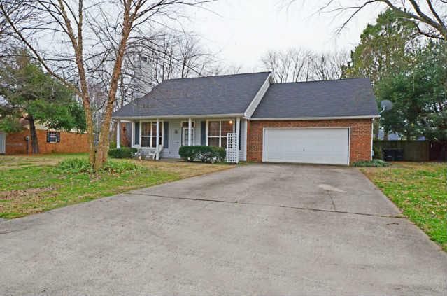 2711 Wellington Pl, Murfreesboro, TN 37128