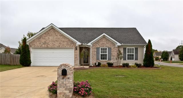 2119 Long Meadow Dr, Spring Hill, TN 37174
