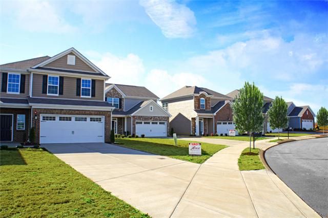 4976 Paddy Tc, Spring Hill, TN 37174