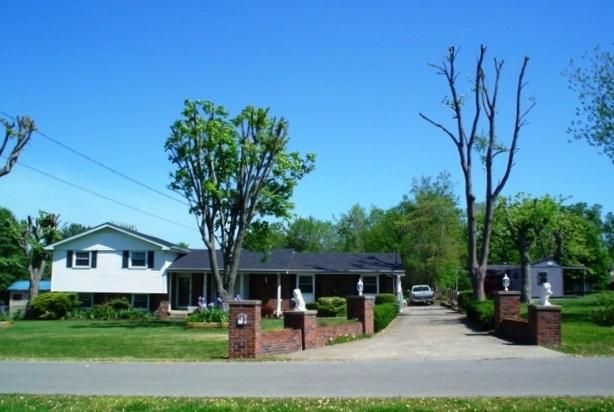 104 Teresa Dr, Old Hickory, TN 37138