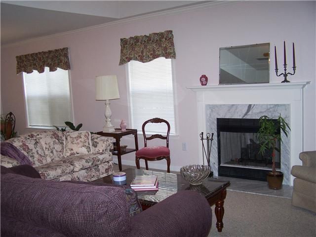 502 Forest Glen Cir, Murfreesboro, TN 37128