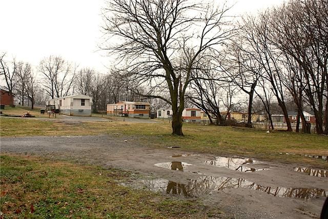 1825 Blair St, Springfield, TN 37172