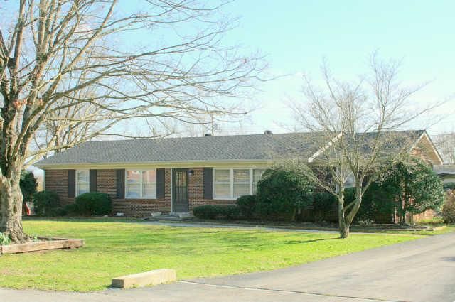 407 Cheyenne Trl, Columbia, TN 38401