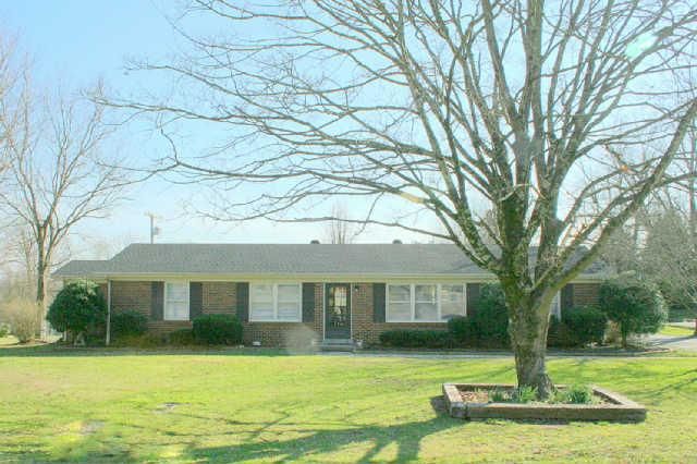 407 Cheyenne Trl, Columbia, TN 38401