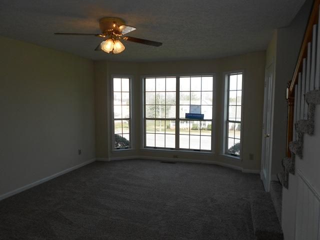 728 Murray Dr, Columbia, TN 38401