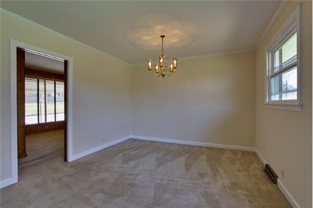 635 Devon Dr, Nashville, TN 37220