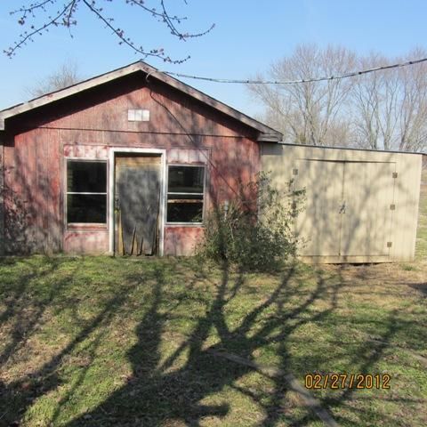6680 Owens Chapel Rd, Springfield, TN 37172
