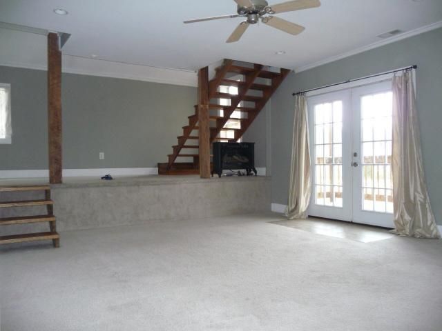 1850 Rock Bridge Rd, Bethpage, TN 37022
