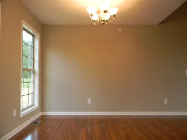 335 Preakness Cir, Pleasant View, TN 37146