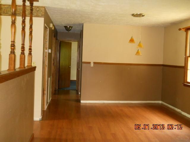 123 Robin Hood Rd, Dickson, TN 37055