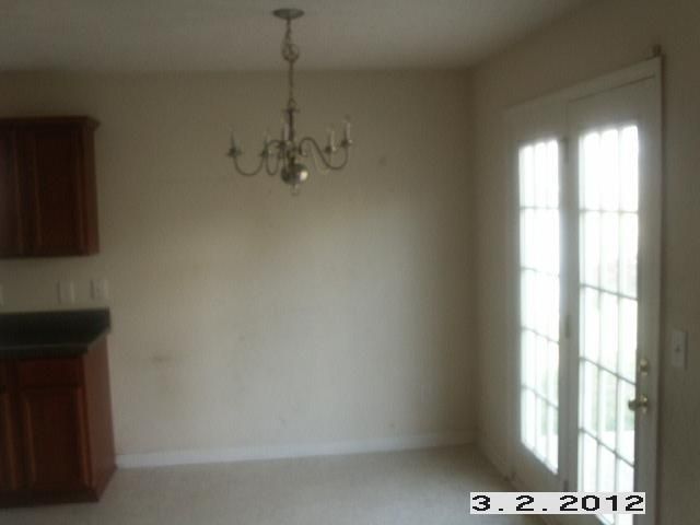 138 Lyndhurst Dr, La Vergne, TN 37086