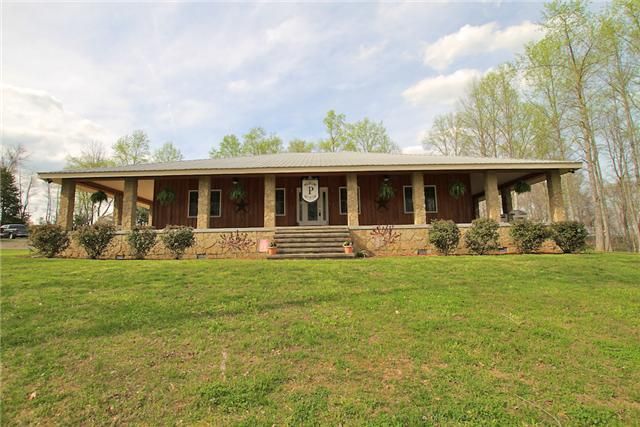 3800 New Chapel Rd, Springfield, TN 37172