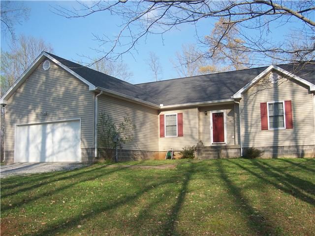 3441 James Stone Rd, Cedar Hill, TN 37032