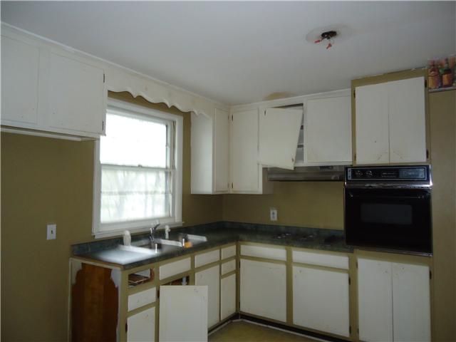 1400 Globe Pl, Madison, TN 37115