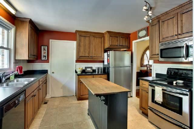 524 Rochelle Dr, Nashville, TN 37220
