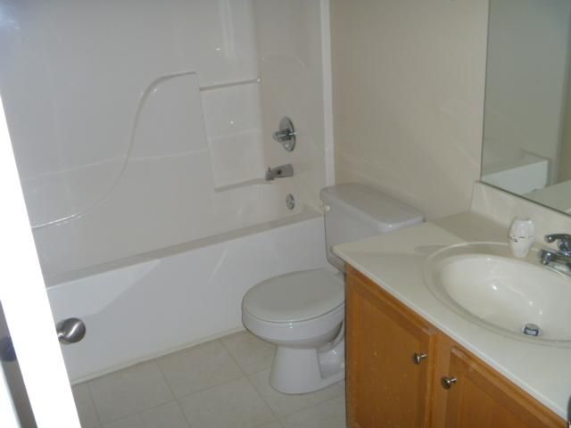 661 Crescent Rd, Murfreesboro, TN 37128