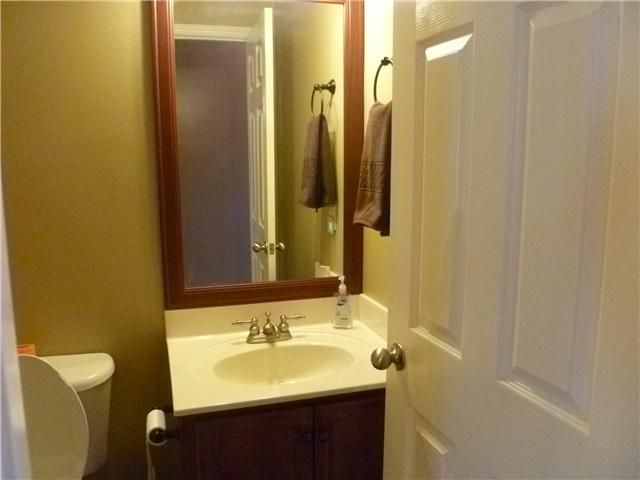 818 Fleming Farms Dr, Murfreesboro, TN 37128